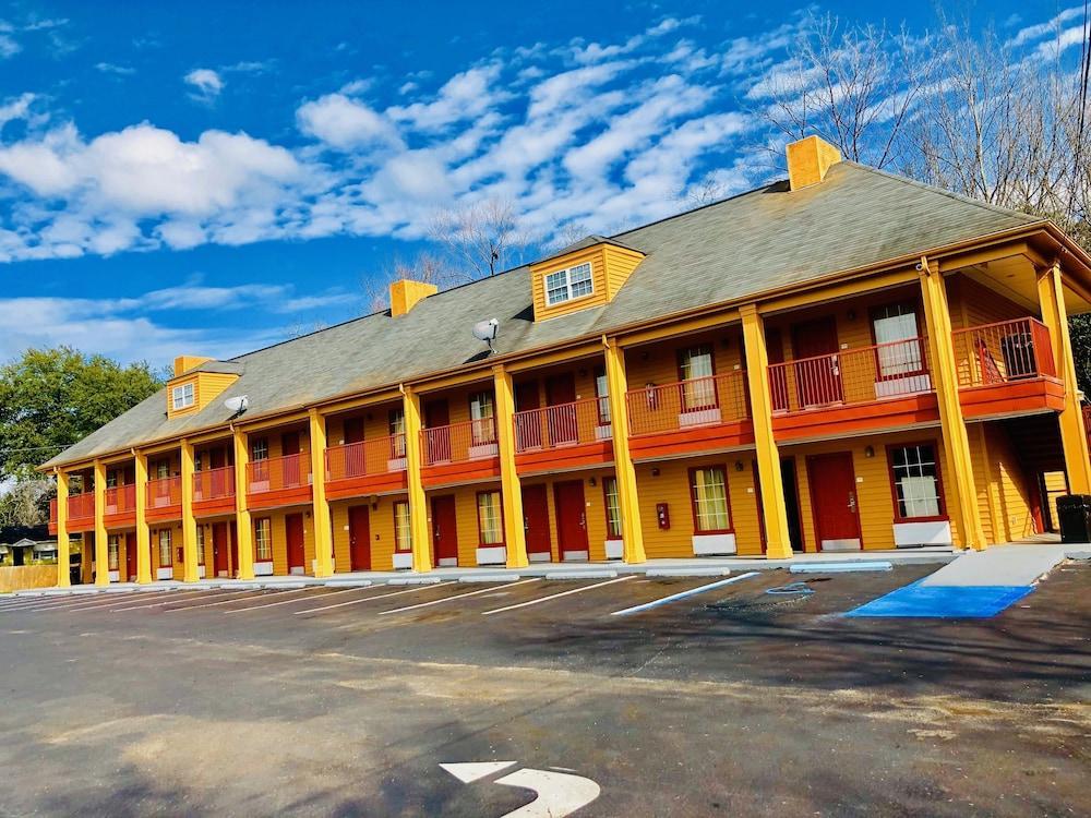 Baymont By Wyndham 3* Selma