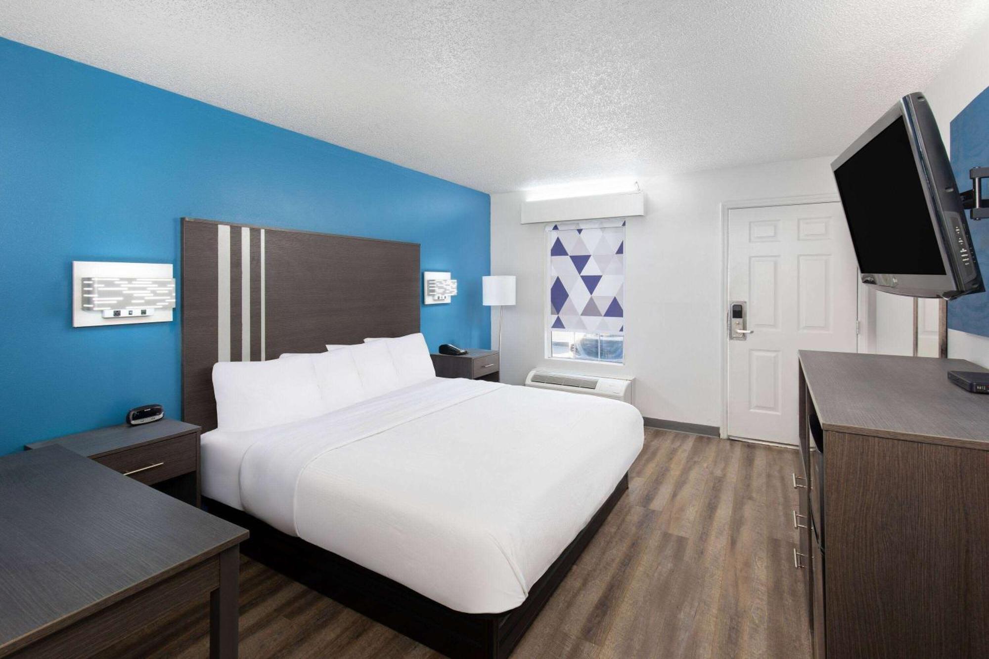 Baymont By Wyndham 3* Selma