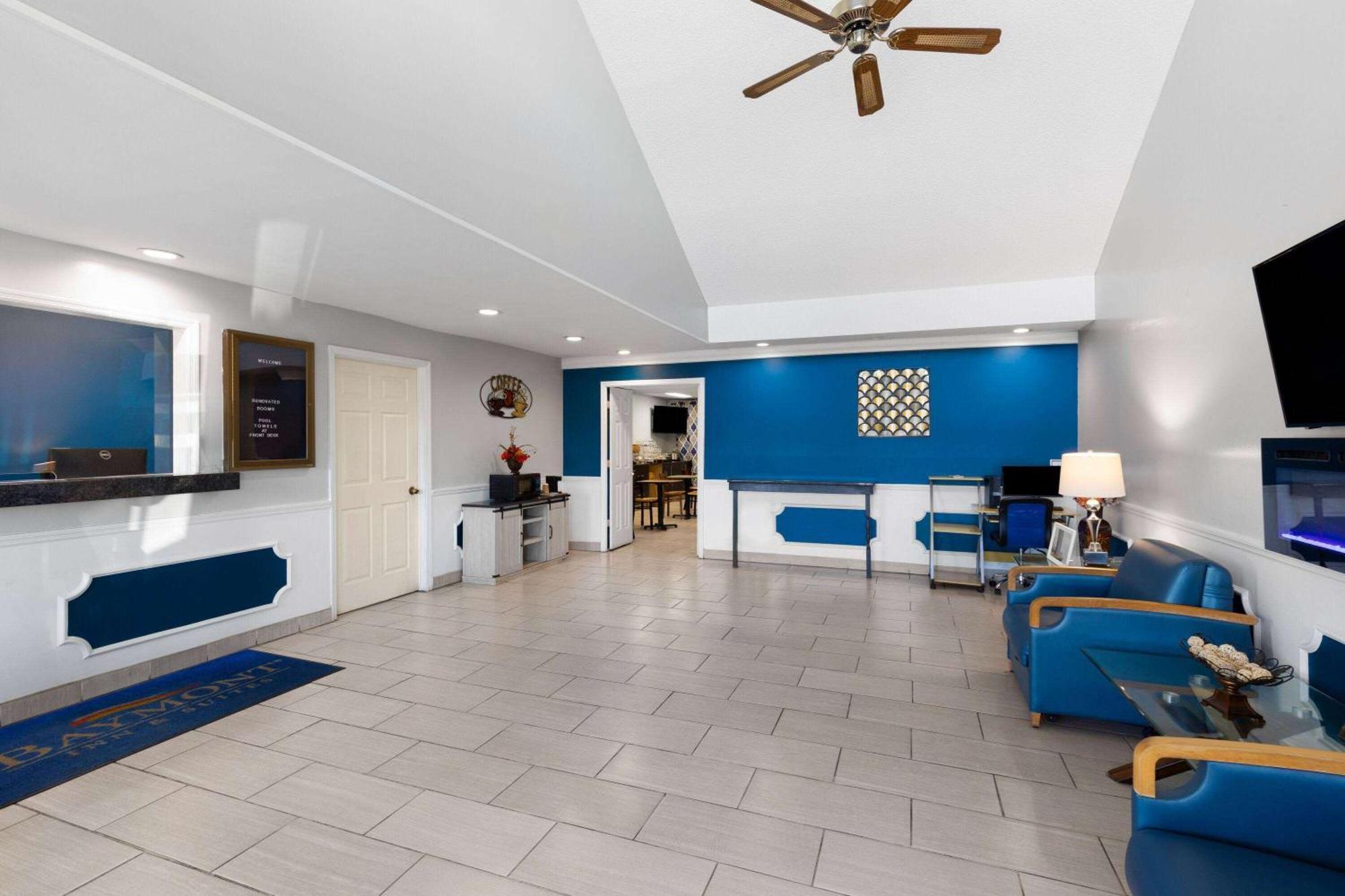 Baymont By Wyndham Hotel Selma