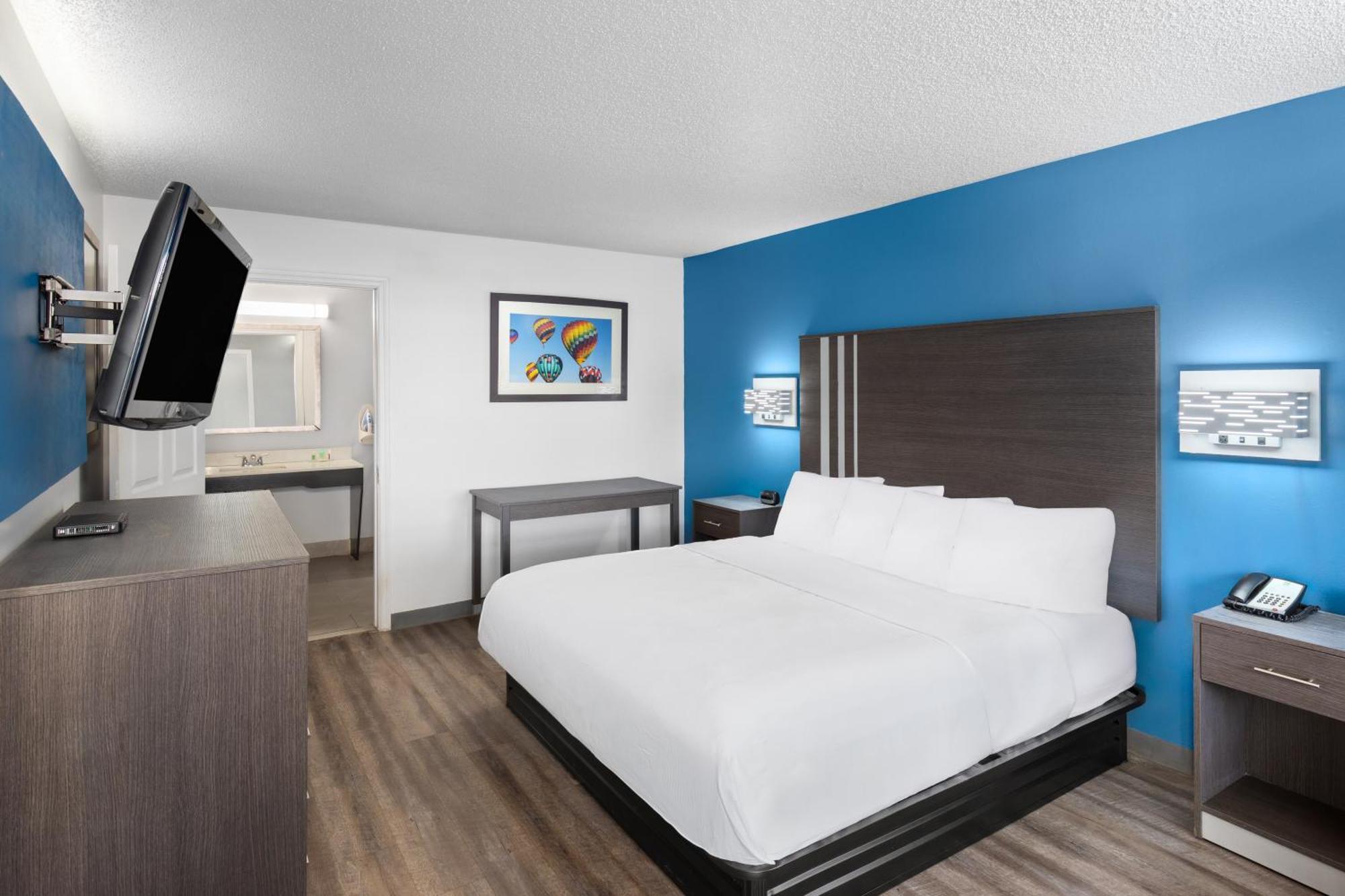 Baymont By Wyndham